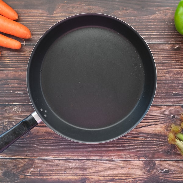 Non-Stick Frying Pan (28cm)